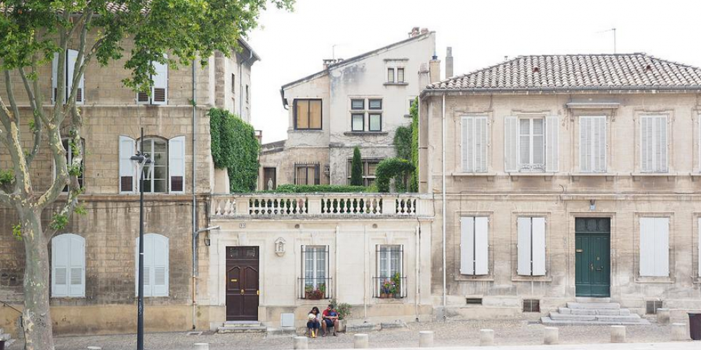 Venir s’installer à Avignon en famille