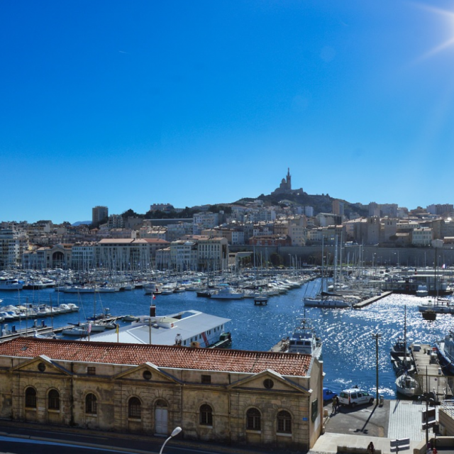 Excursion à Marseille en bateau en famille